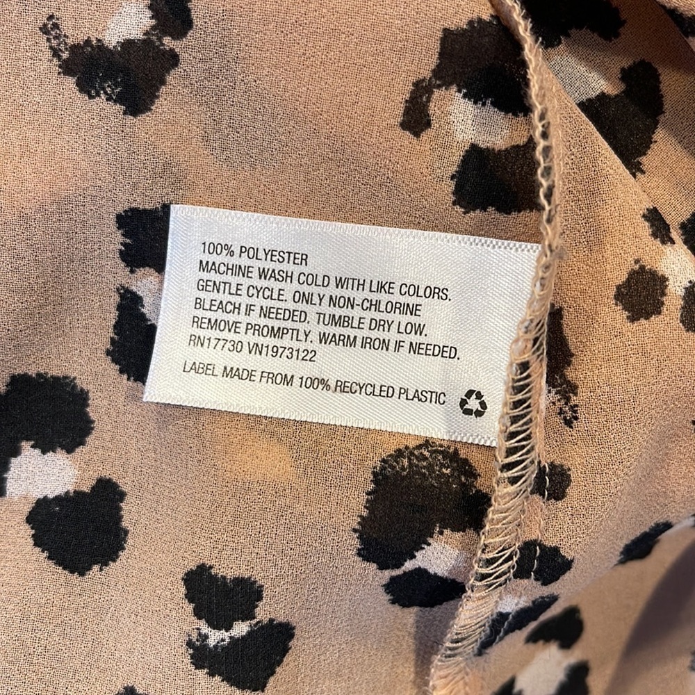A New Day Leopard Print Bell Sleeve Blouse Size Large - Picture 4 of 10